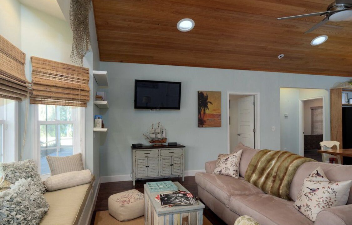 Photo of Livingroom in Melrose