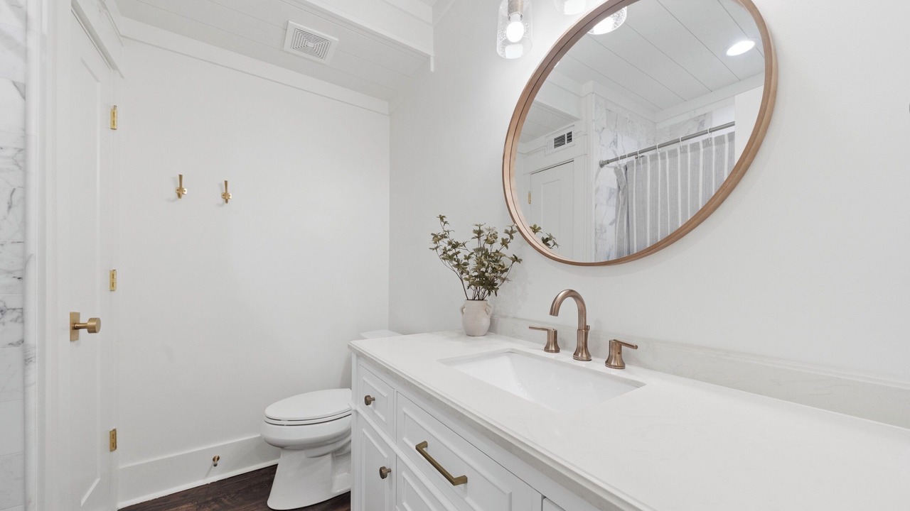 Photo of Bathroom in Eatonton
