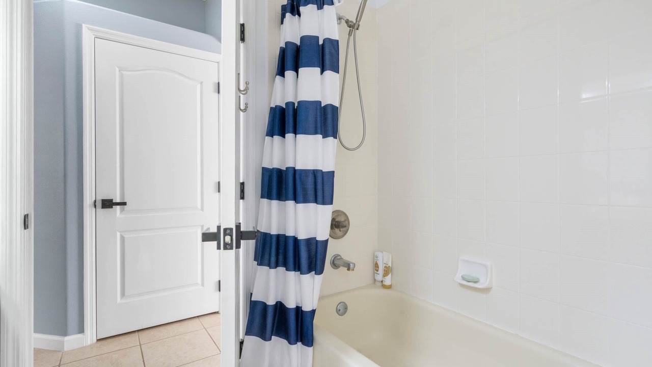 Photo of Bathroom in Mission Park