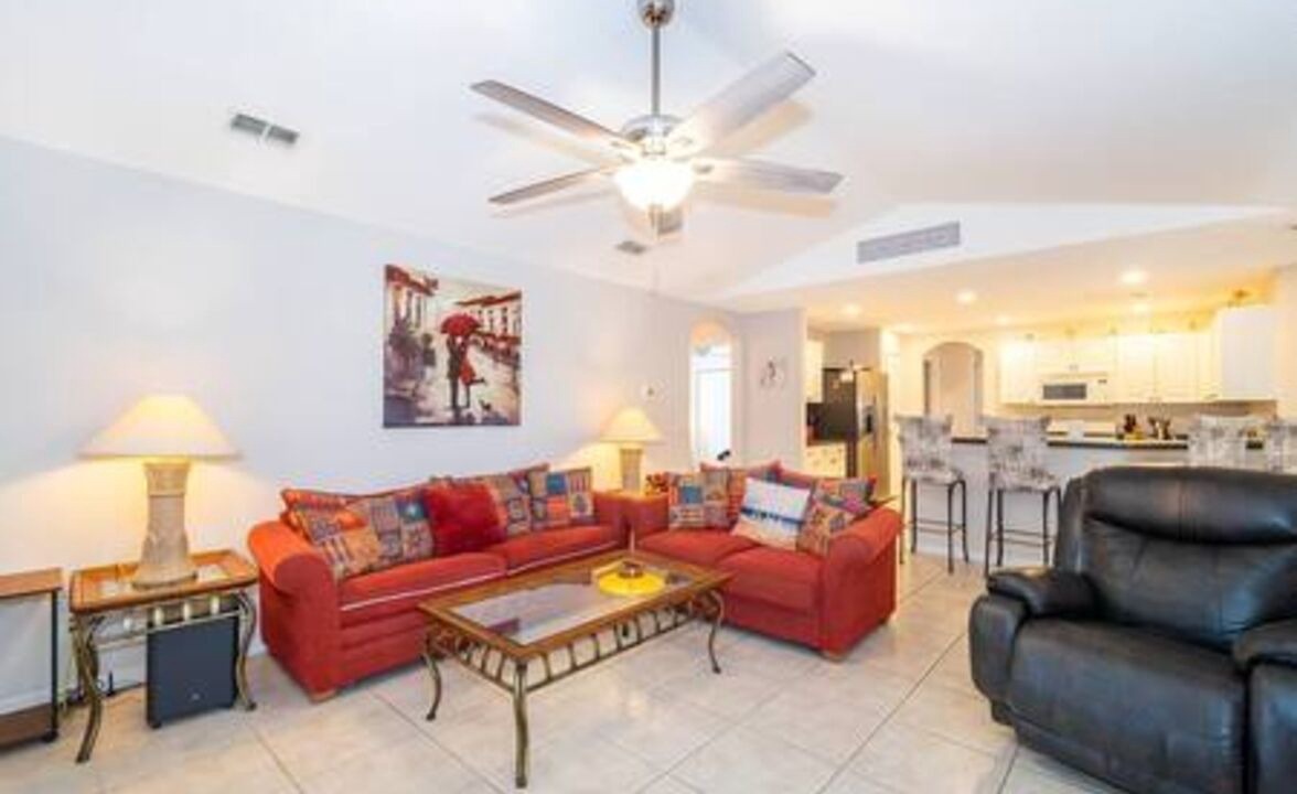 Photo of Livingroom in Tuscan Ridge