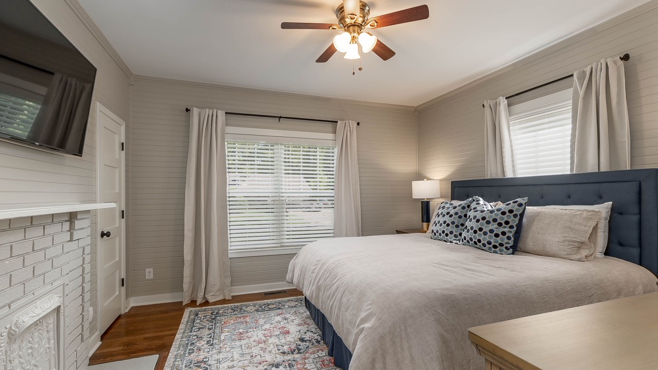 Photo of Bedroom in Tuscaloosa