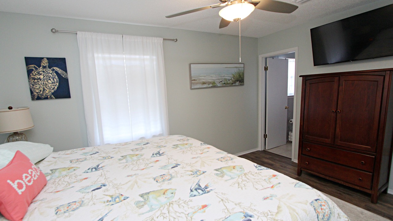 Photo of Bedroom in Foley