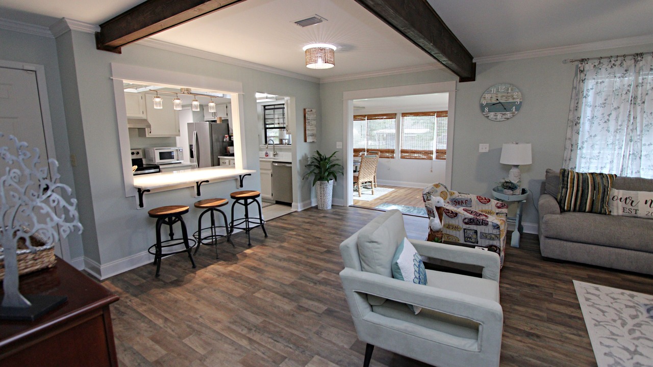 Photo of Livingroom in Foley