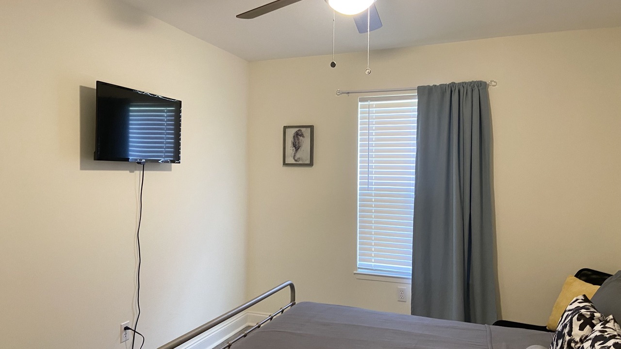 Photo of Bedroom in Gulfport