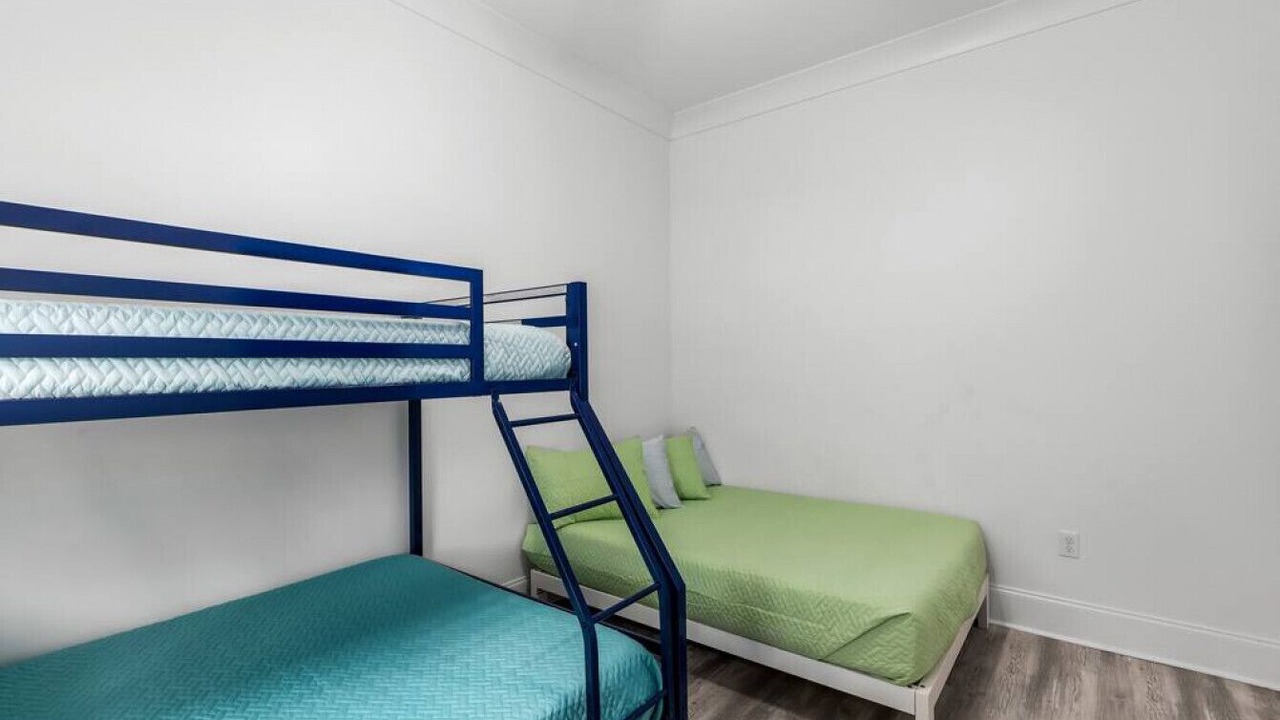 Photo of Bedroom in Long Beach