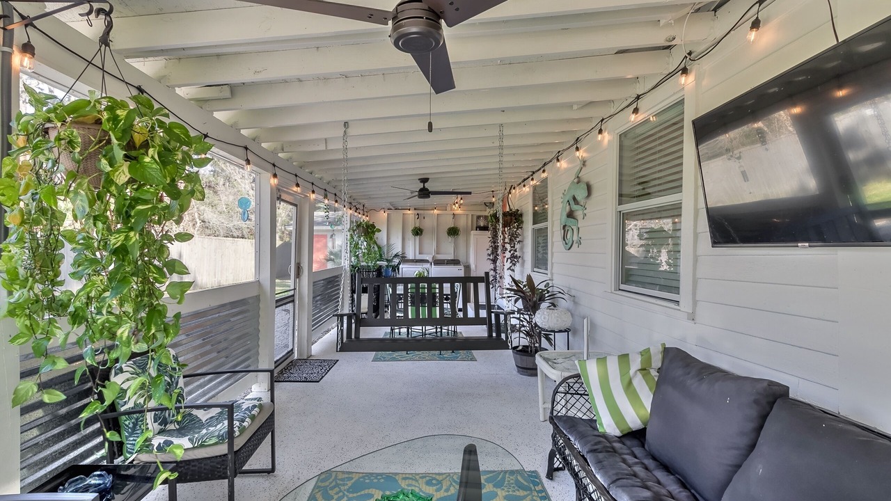Photo of Livingroom in New Smyrna Beach