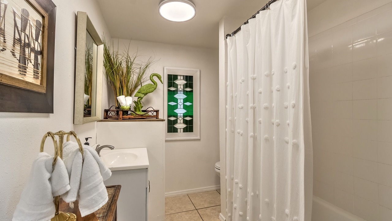 Photo of Bathroom in New Smyrna Beach