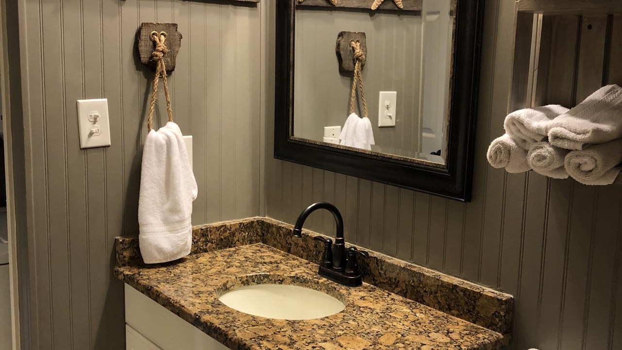 Photo of Bathroom in Orange Beach