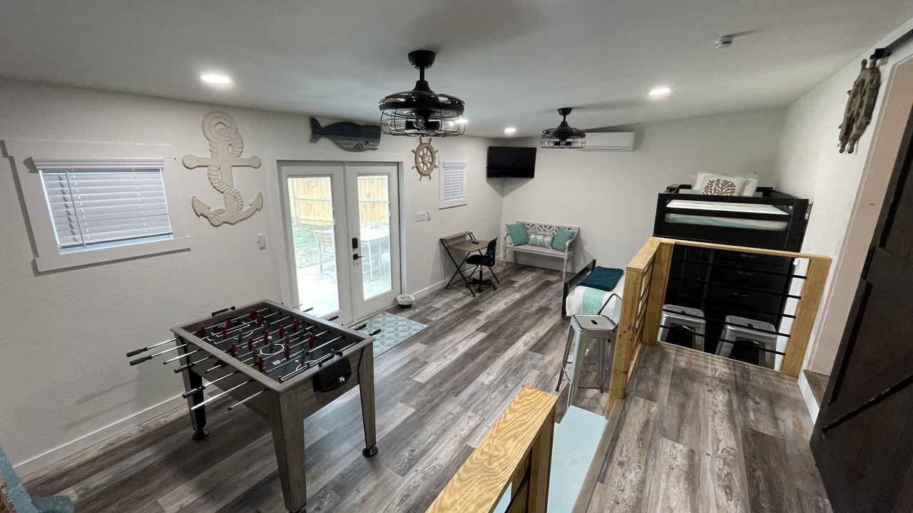 Photo of Bedroom in Innerarity Heights