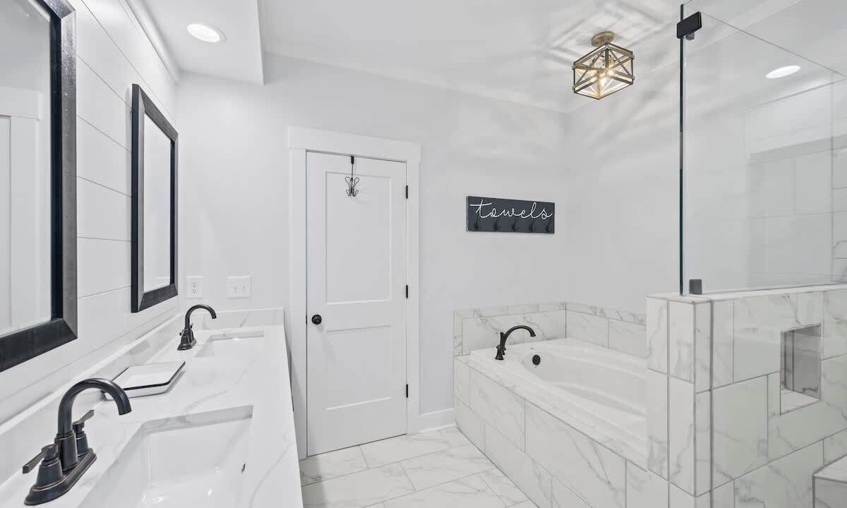Photo of Bathroom in Milledgeville