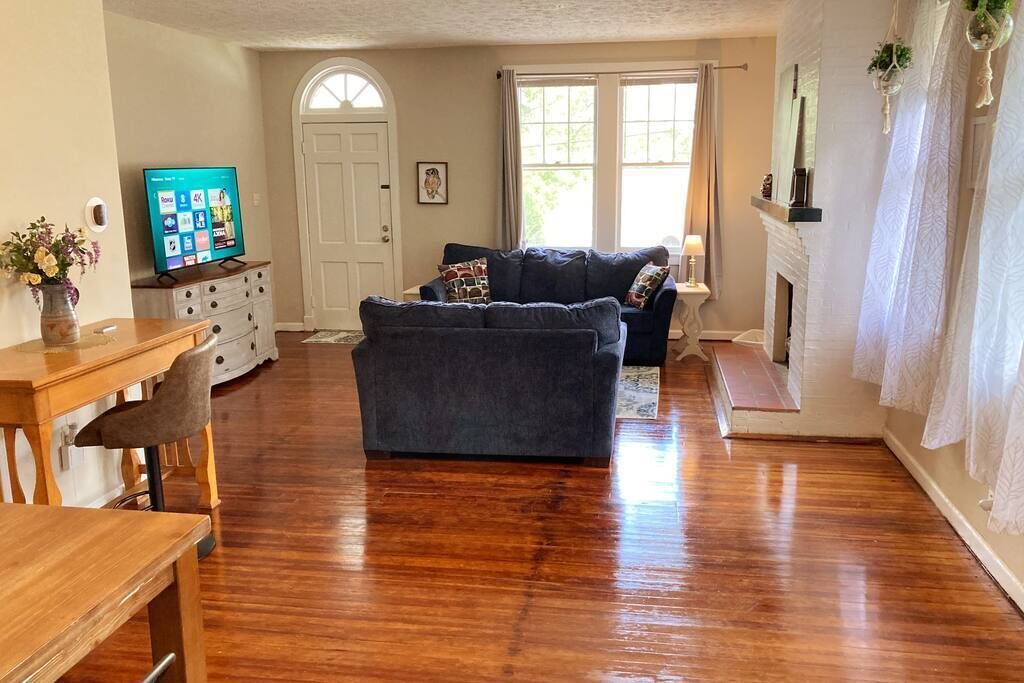 Photo of Livingroom in Columbus