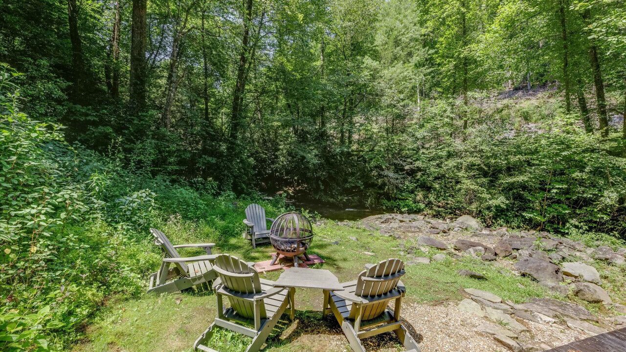 Photo of Others in Blue Ridge