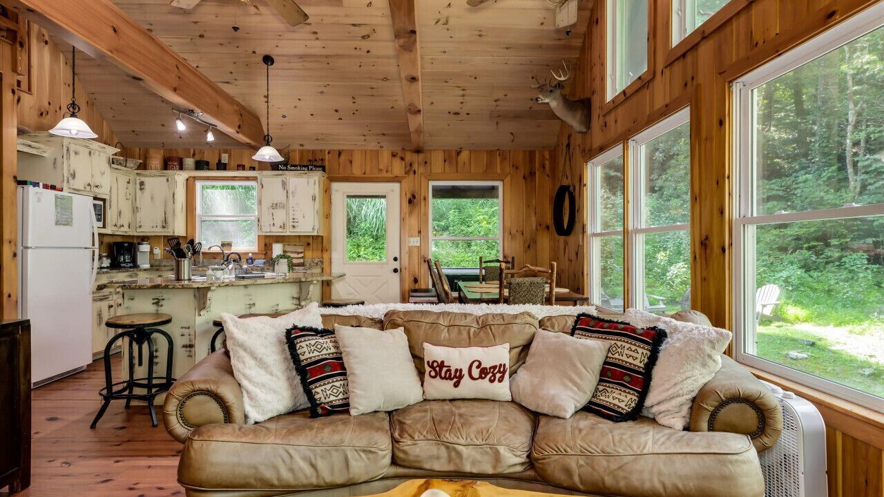 Photo of Bedroom in Blue Ridge