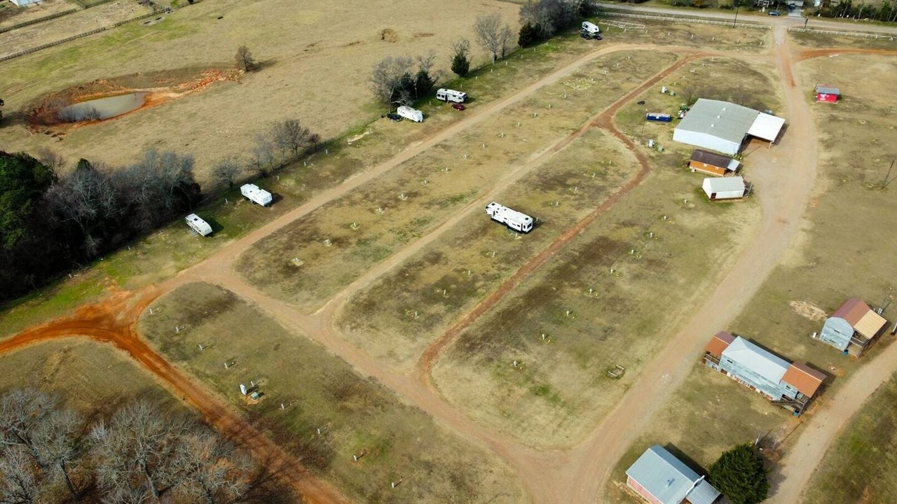 Photo of Others in Minden