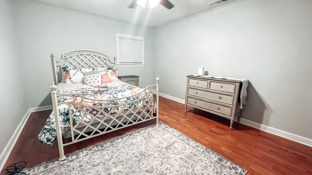 Photo of Bedroom in Hattiesburg