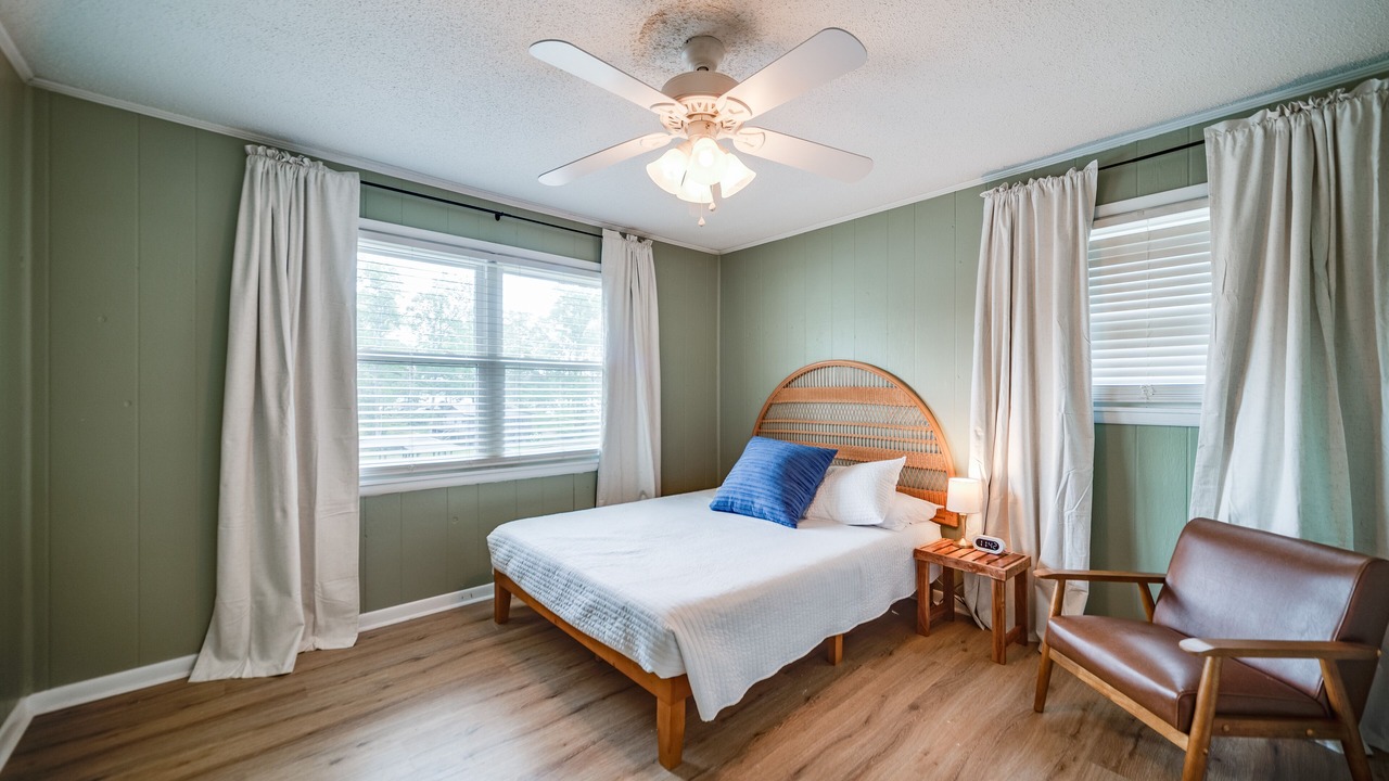 Photo of Bedroom in Alexander City