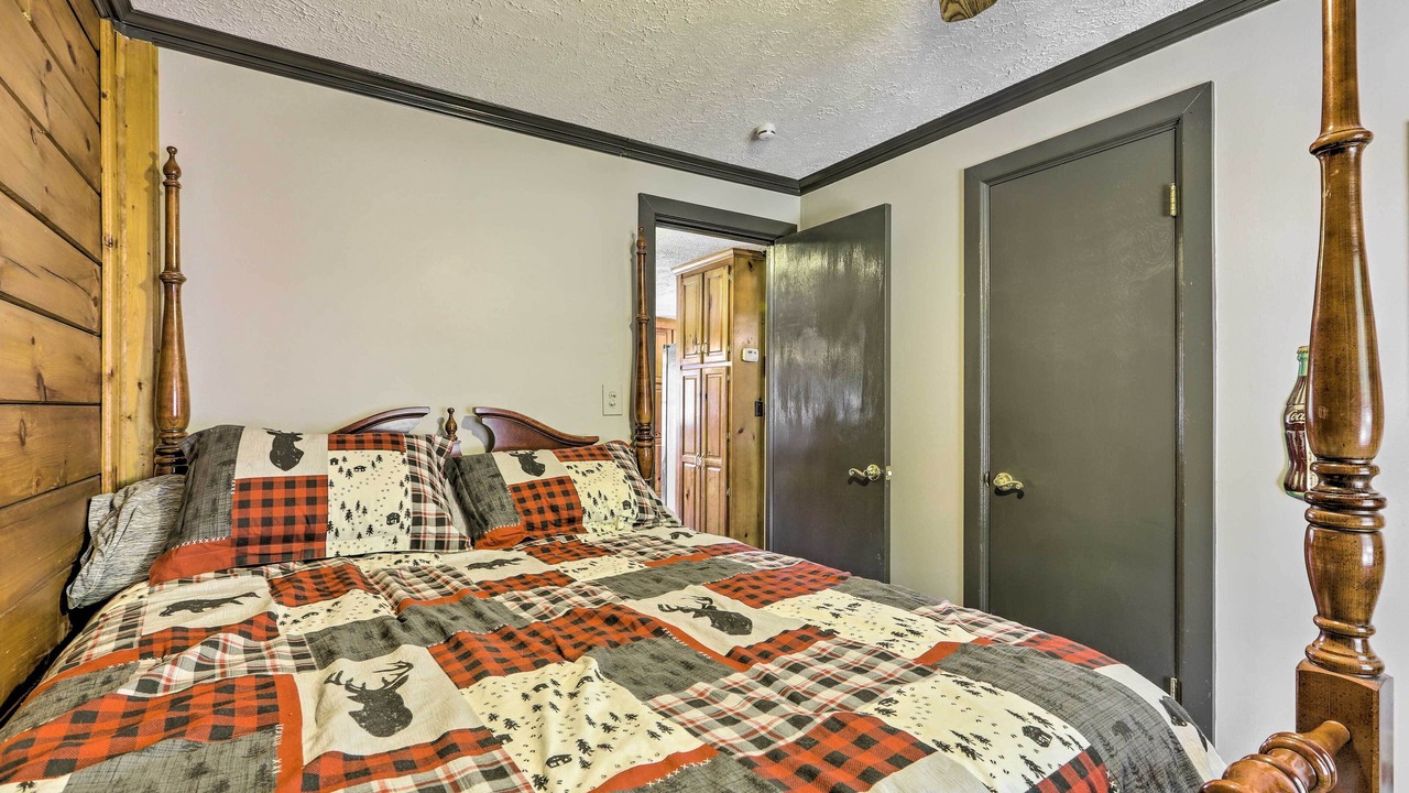 Photo of Bedroom in Buckhead