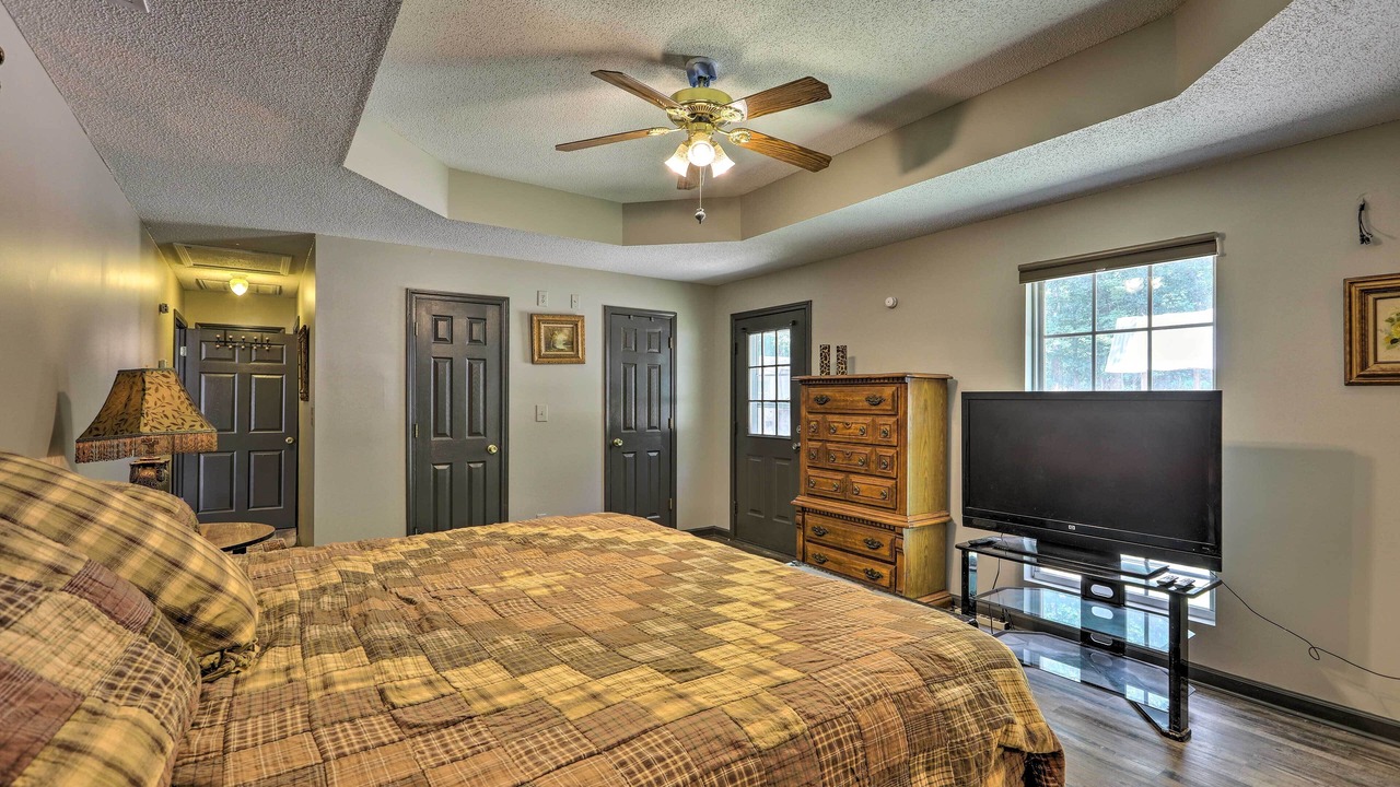 Photo of Bedroom in Buckhead