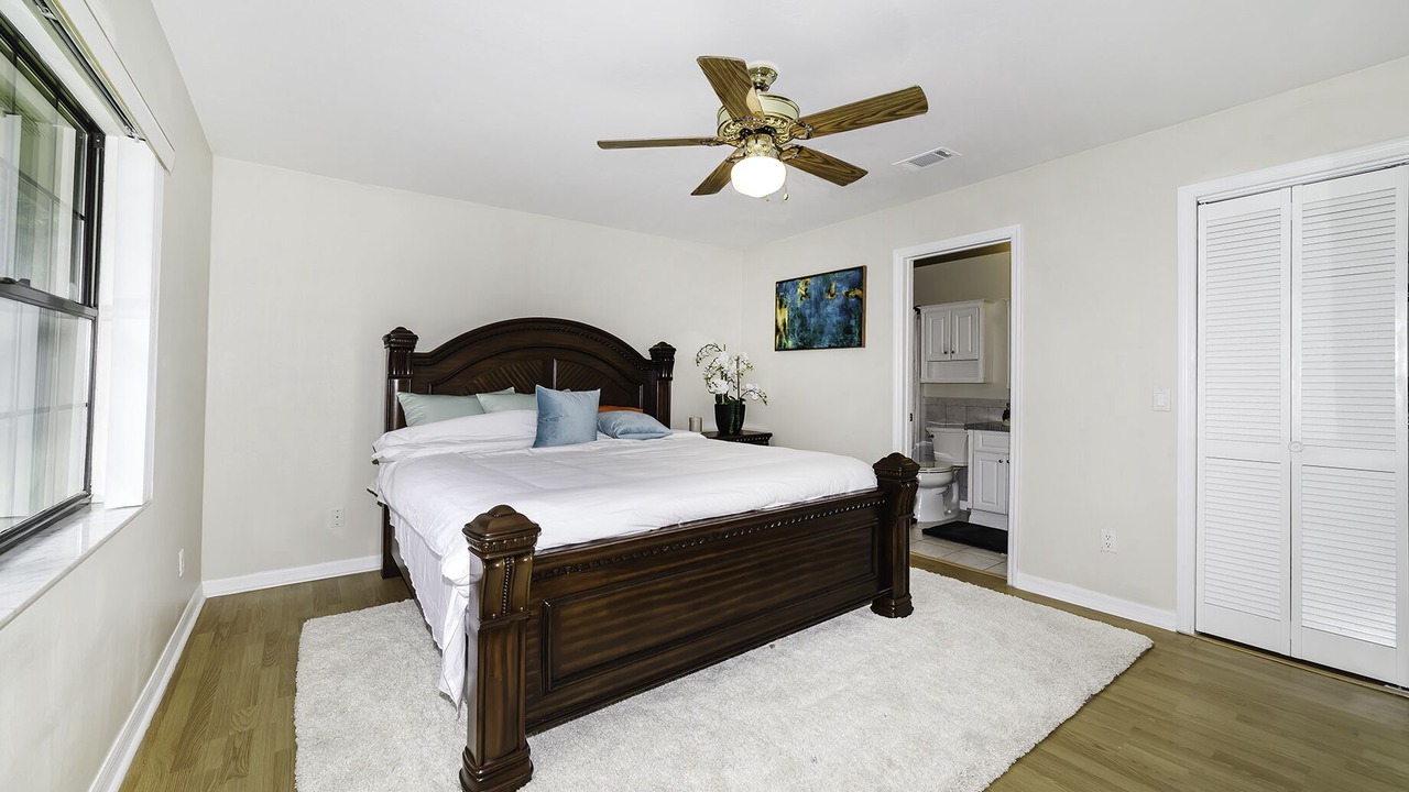 Photo of Bedroom in Dowling Park