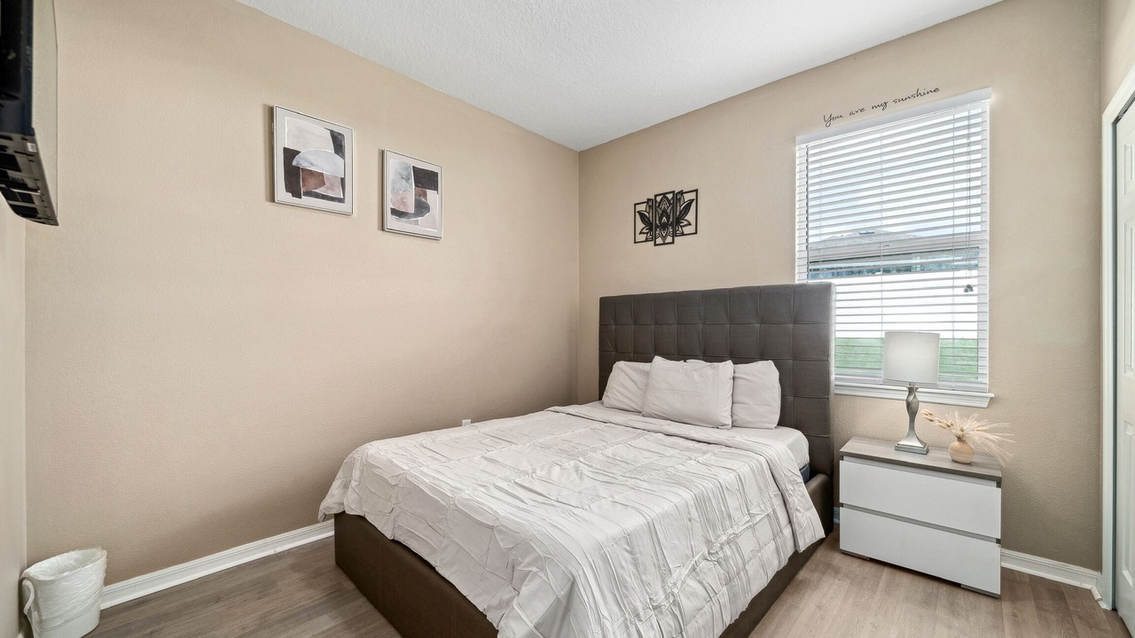 Photo of Bedroom in Highland Meadows