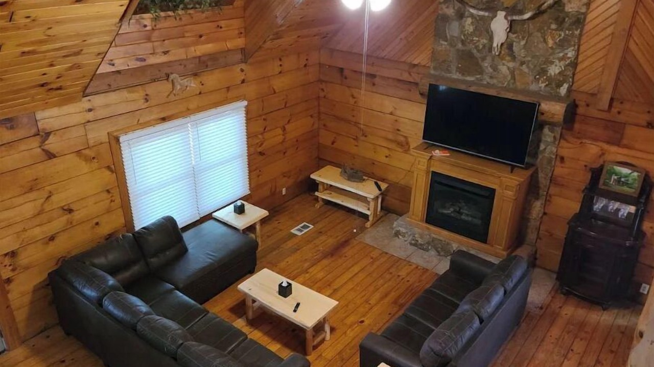 Photo of Livingroom in Dowling Park