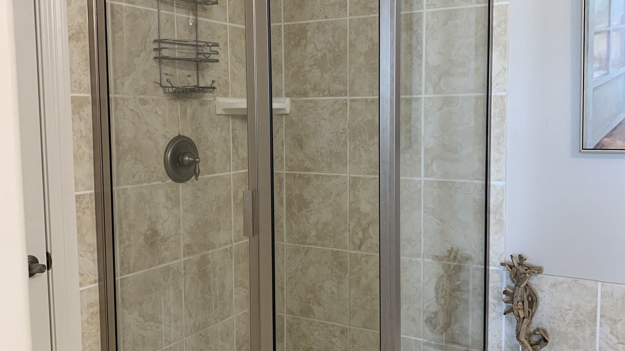 Photo of Bathroom in Dauphin Island