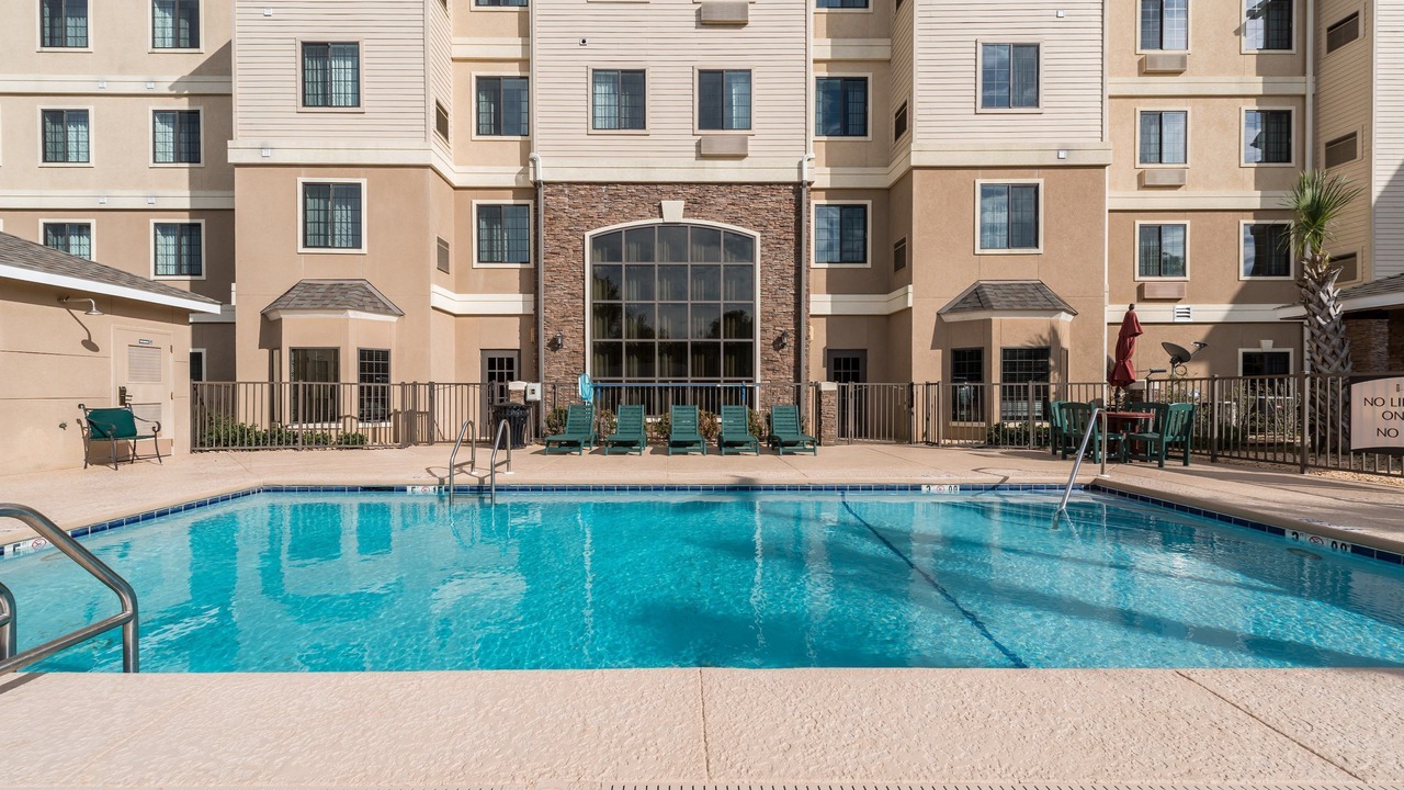 Photo of Outdoor in Oak