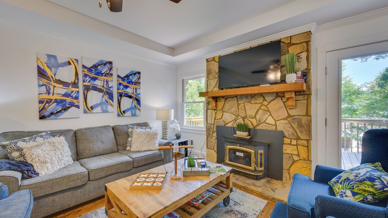 Photo of Bedroom in Eatonton