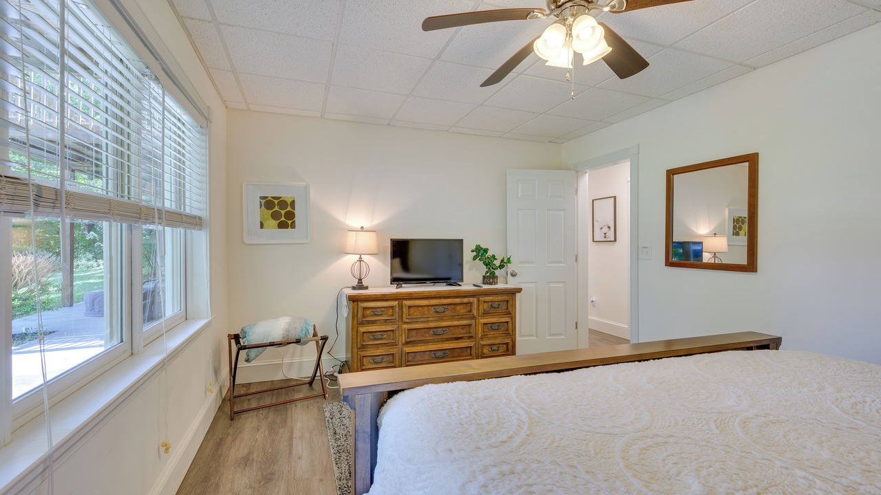 Photo of Bedroom in Eatonton