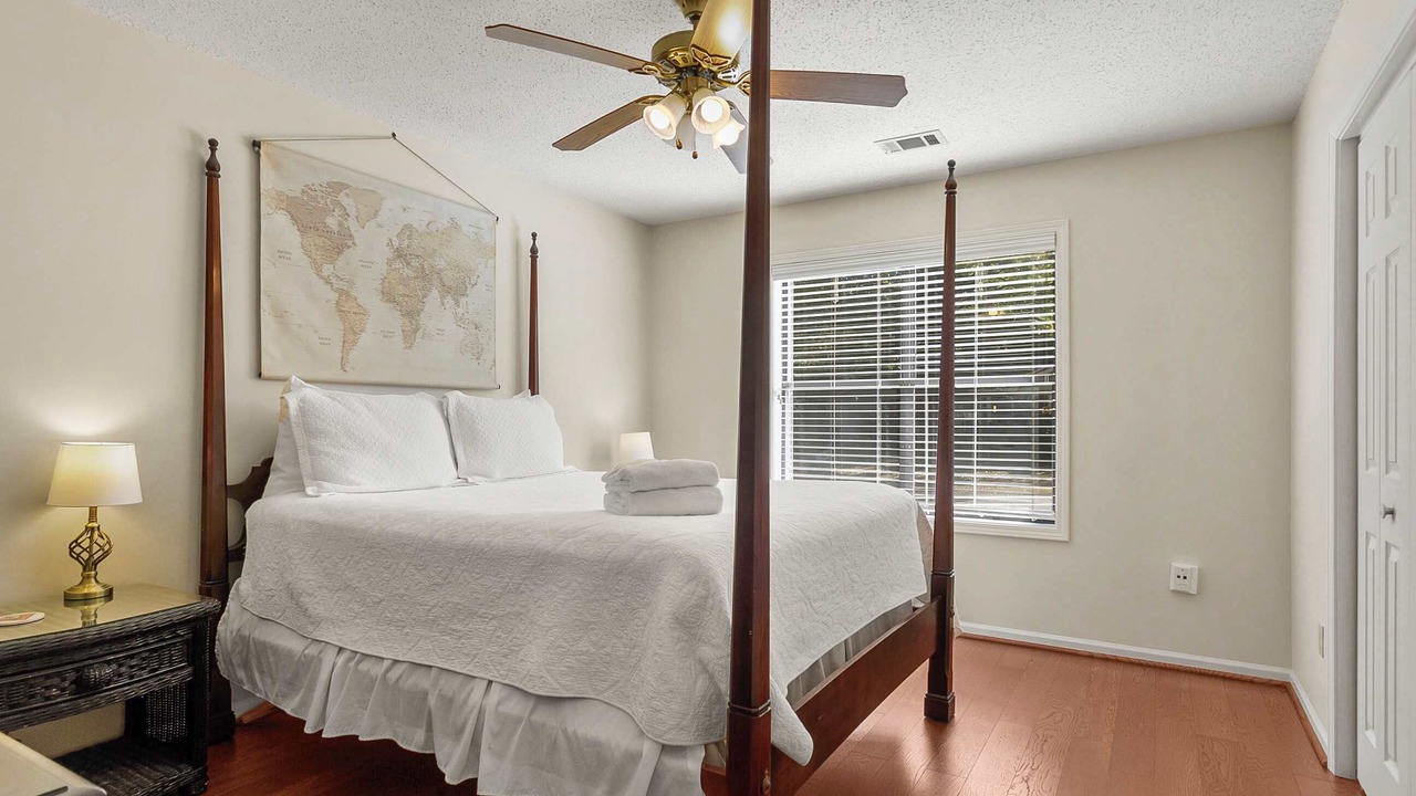 Photo of Bedroom in Tuscaloosa