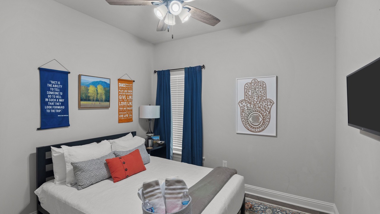 Photo of Bedroom in Shreveport