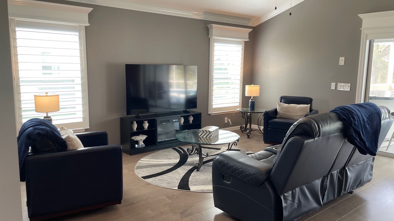 Photo of Livingroom in Bonnybrook