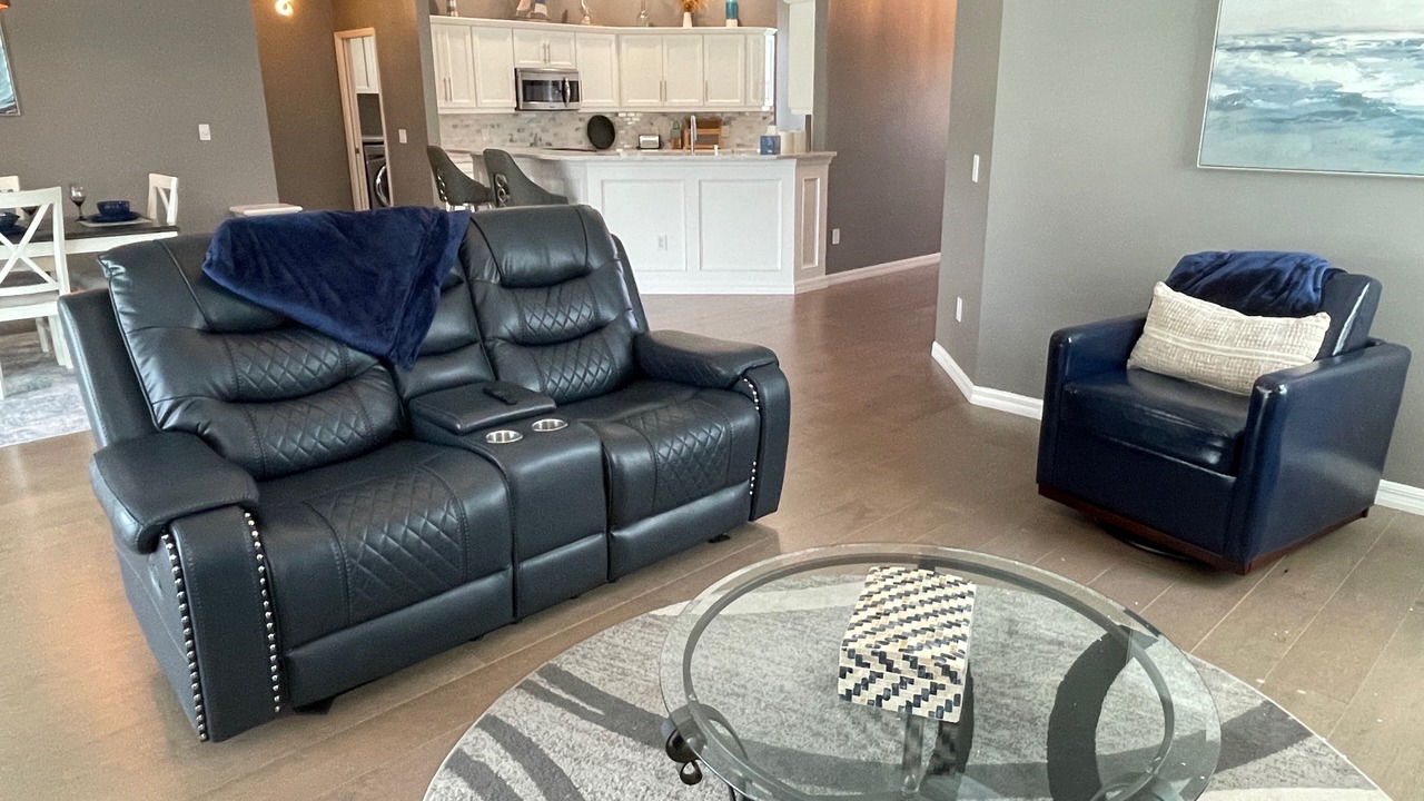 Photo of Livingroom in Bonnybrook