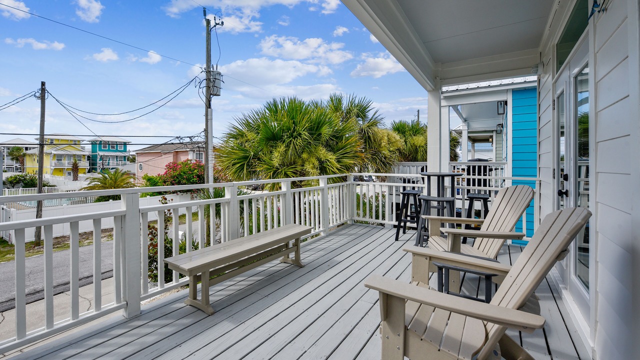 Photo of Patio Balcony in Marlin Cove