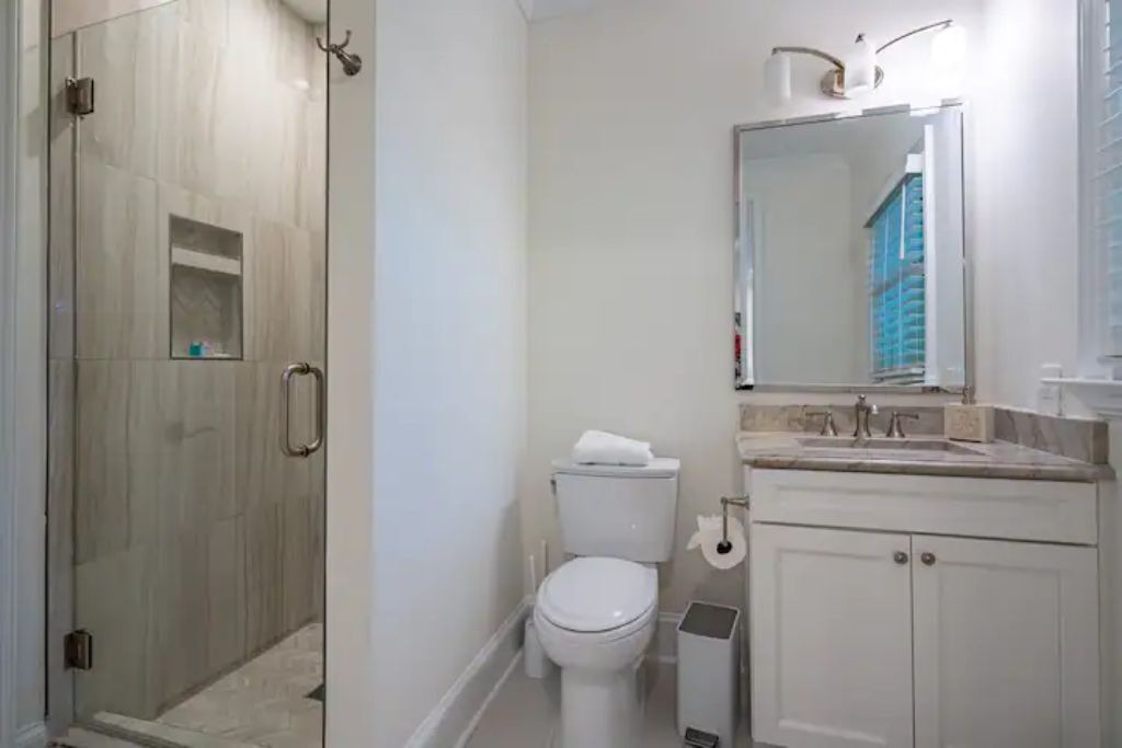 Photo of Bathroom in Midtown