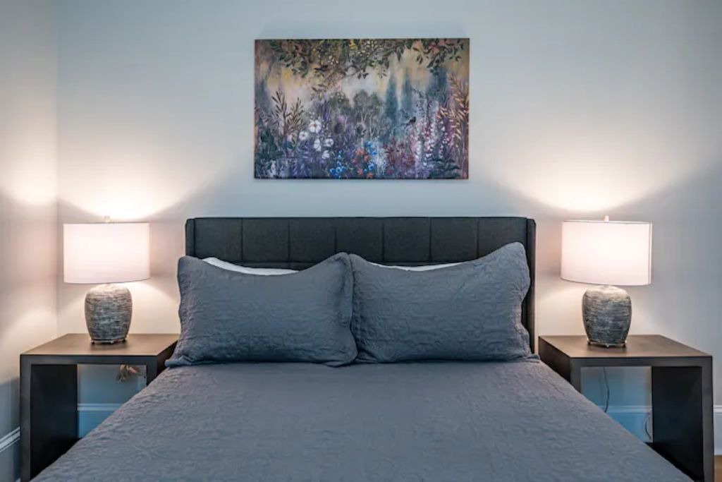 Photo of Bedroom in Midtown
