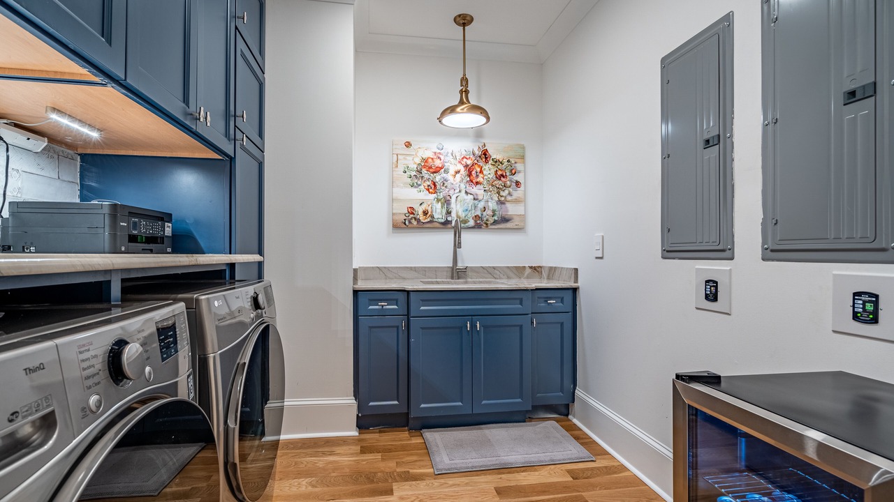 Photo of Kitchen in Midtown