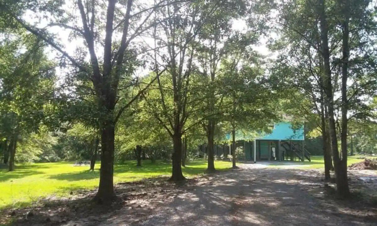Photo of Outdoor in Waveland
