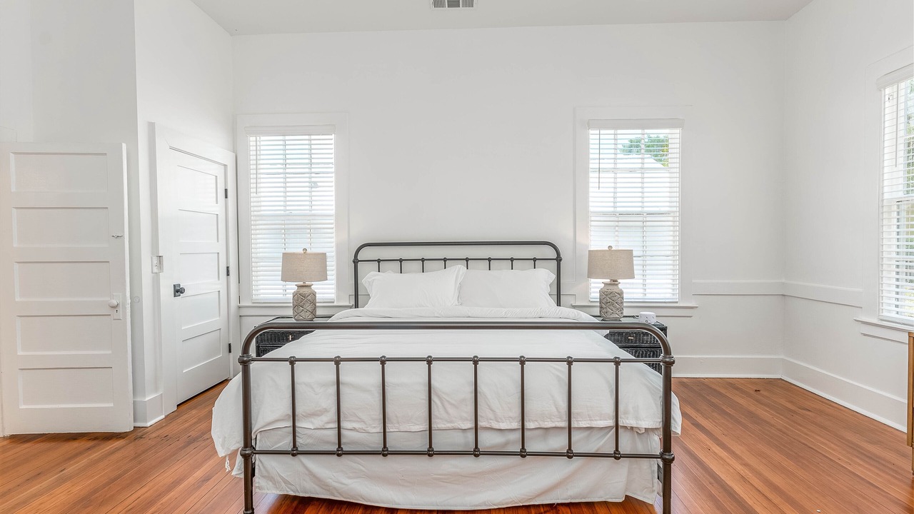 Photo of Bedroom in Tybee Island