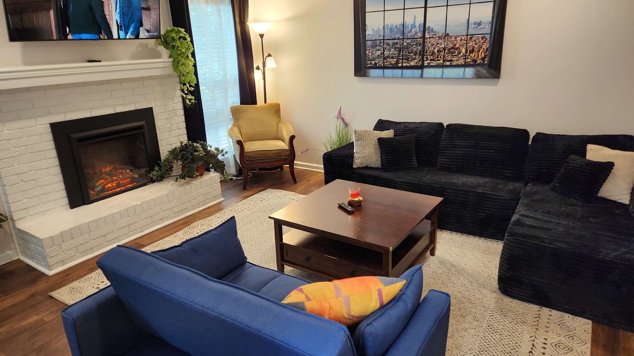 Photo of Livingroom in Tallahassee