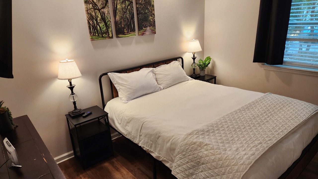 Photo of Bedroom in Tallahassee