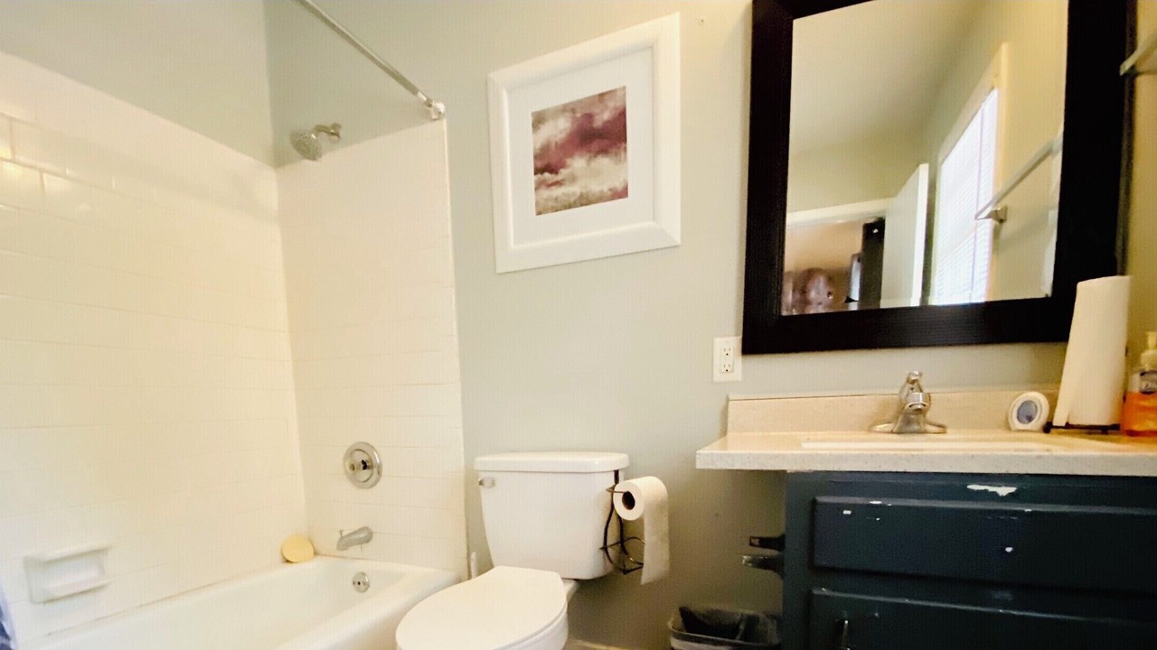 Photo of Bathroom in Mobile