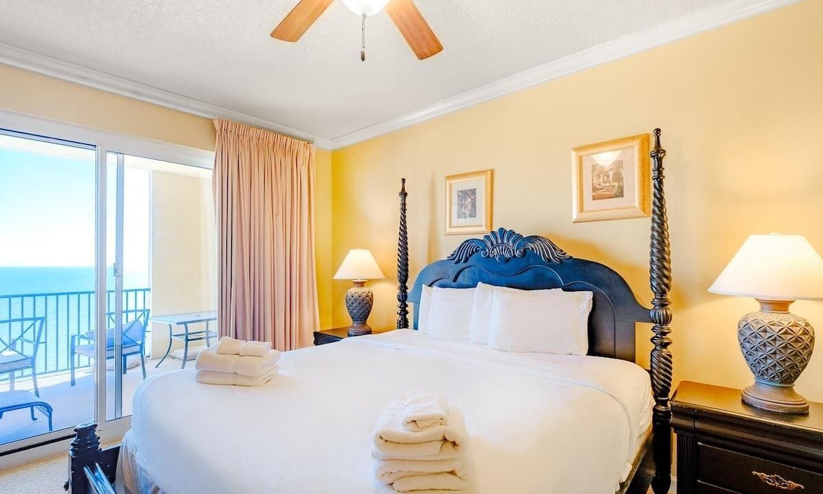 Photo of Bedroom in Gulfport