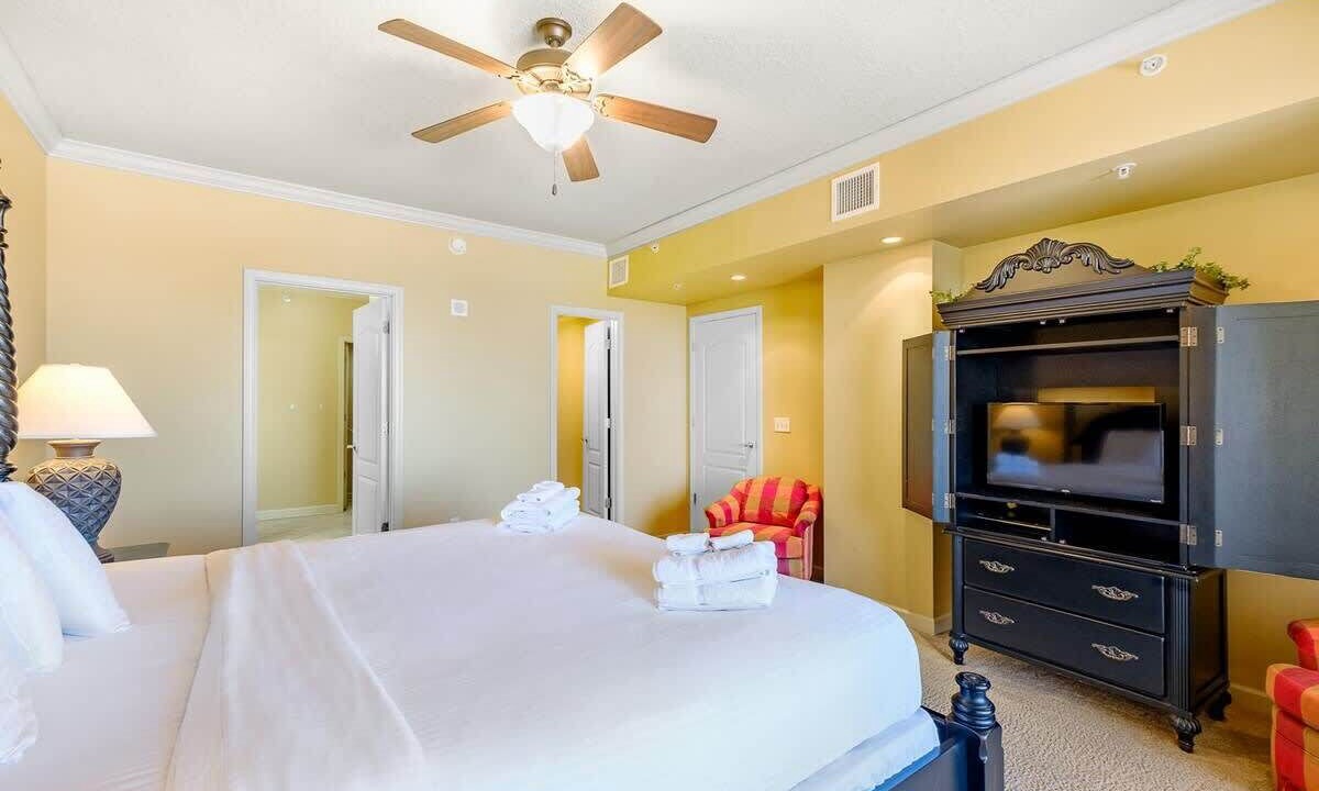 Photo of Bedroom in Gulfport