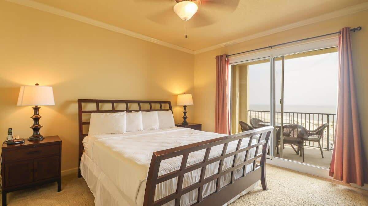 Photo of Bedroom in Gulfport