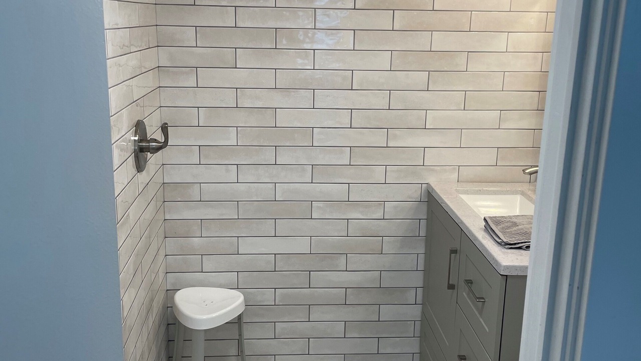 Photo of Bathroom in Crystal