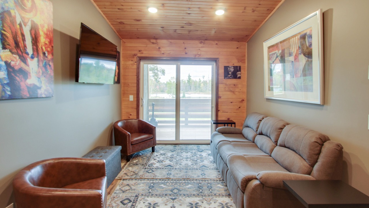 Photo of Livingroom in Interlochen