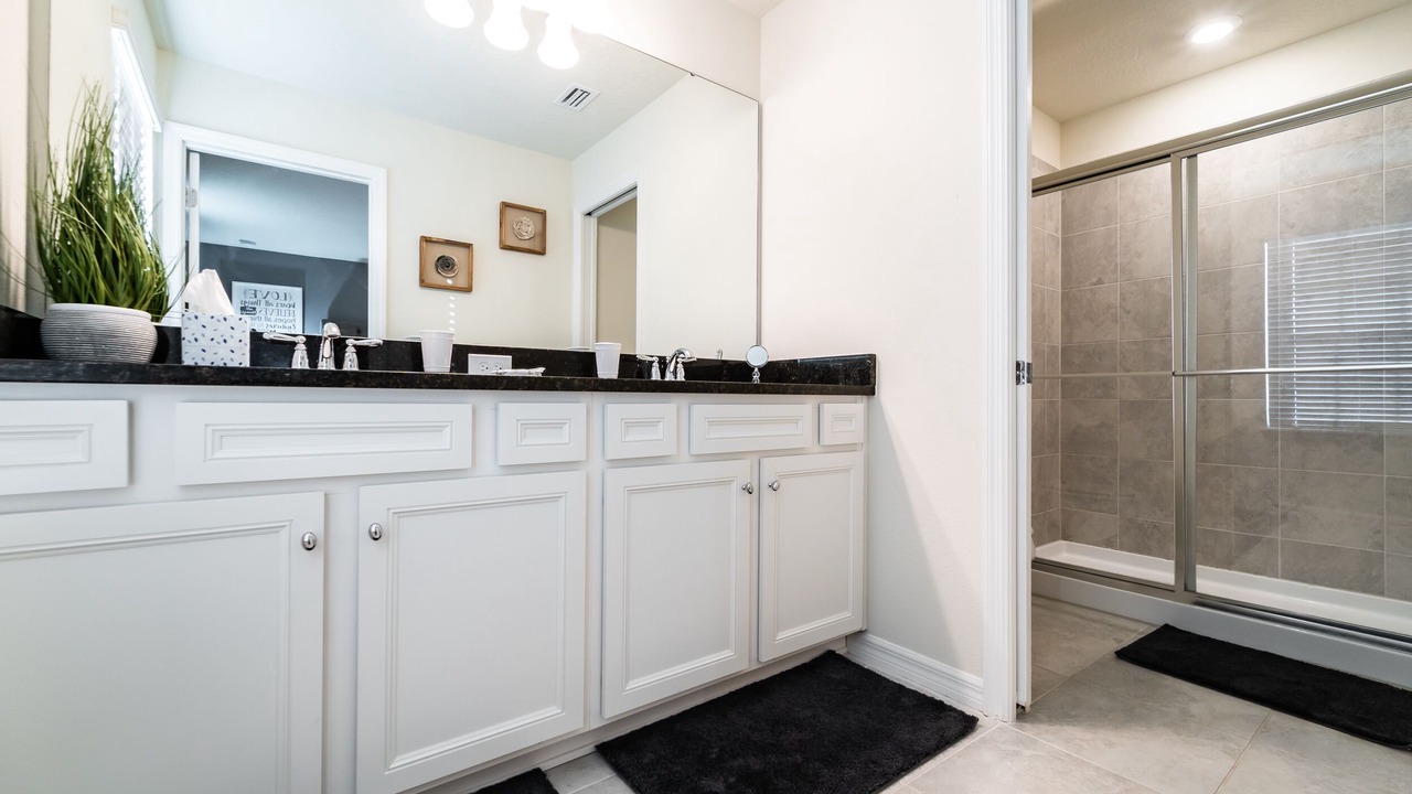 Photo of Bathroom in Loughman