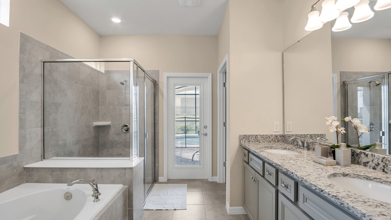 Photo of Bathroom in Davenport