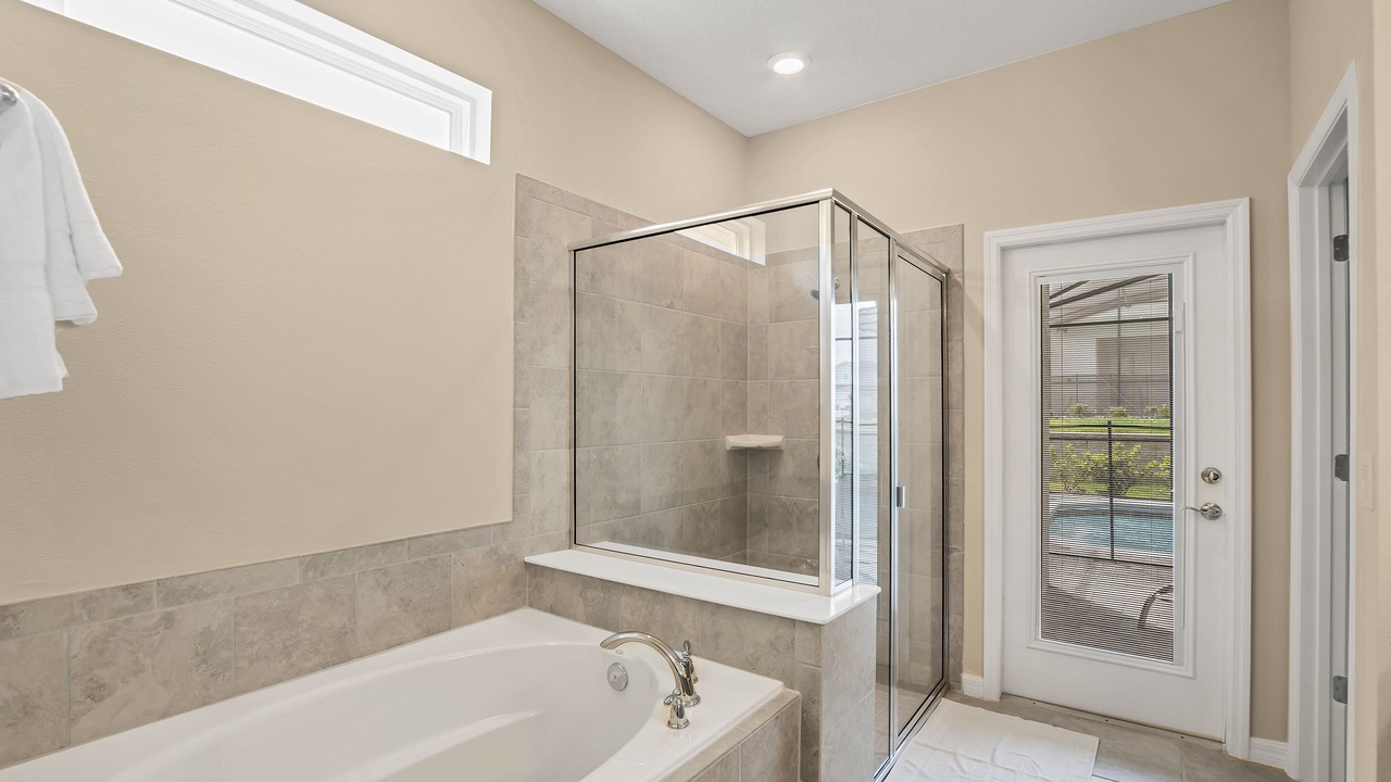 Photo of Bathroom in Davenport